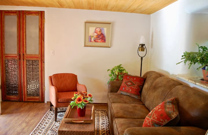 A Uniquely New Mexican Adobe Earthen Casita - Taos, NM
