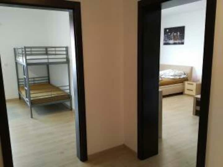 kamers vanaf de gang