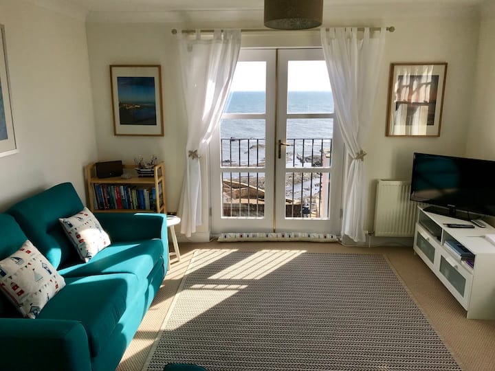 Holiday Flat with Amazing Seaviews