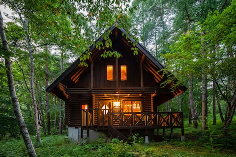 Elegant, Secluded Cabin for Couples & Families