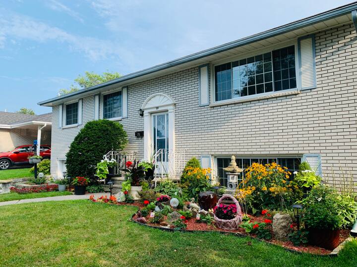 Feel at Home Houses for Rent in Kingston, Ontario, Canada Airbnb