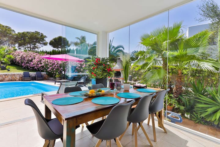 Villa LUMI-Oleanda 8 Pers. at Cala D’or Marina gallery image 4