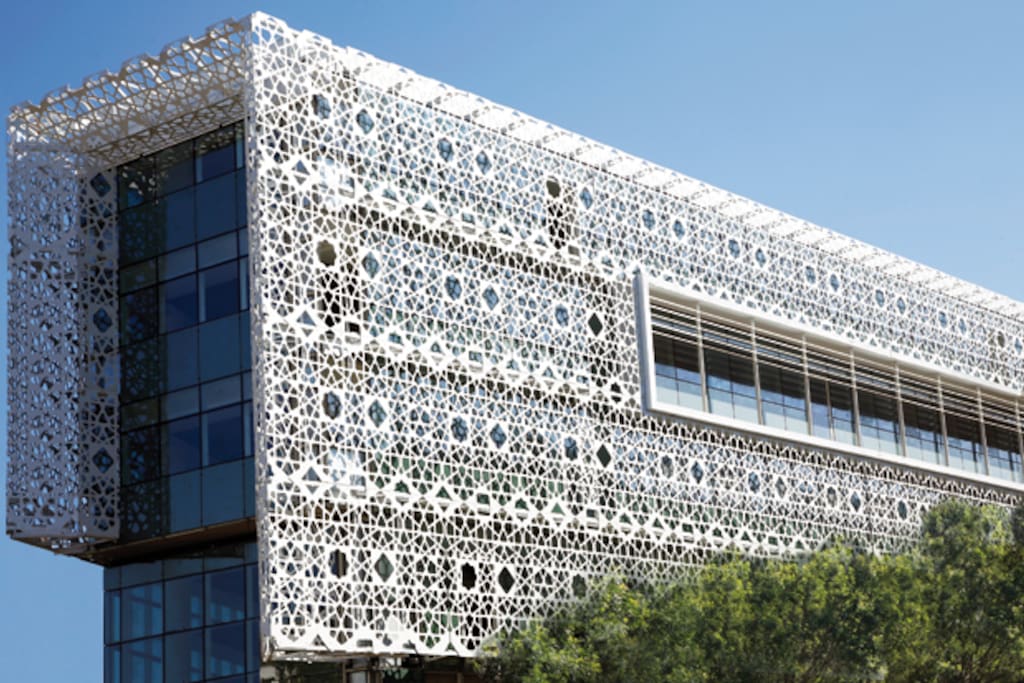 centre arribat, bureaux et commerces Rabat agdal