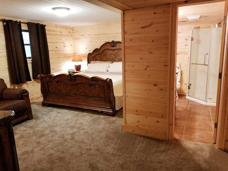 1st floor master bedroom (king) with private bathroom