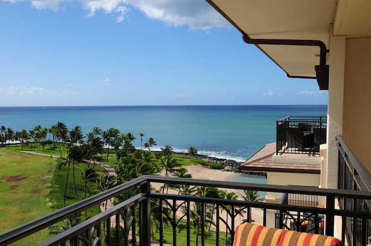 Discounts available! Book now! Beach & Ocean view!