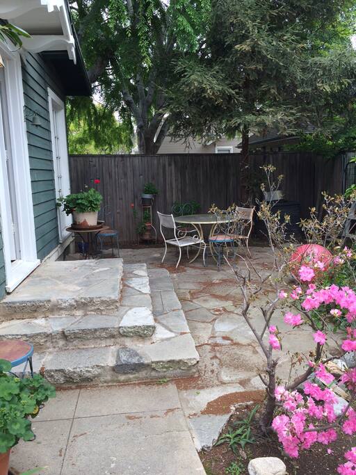 Lovely shaded area for outdoor meals