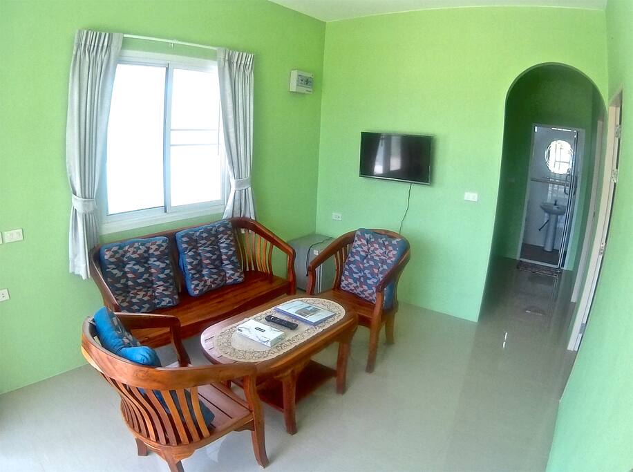 Living room with Smart TV and Internet connection
