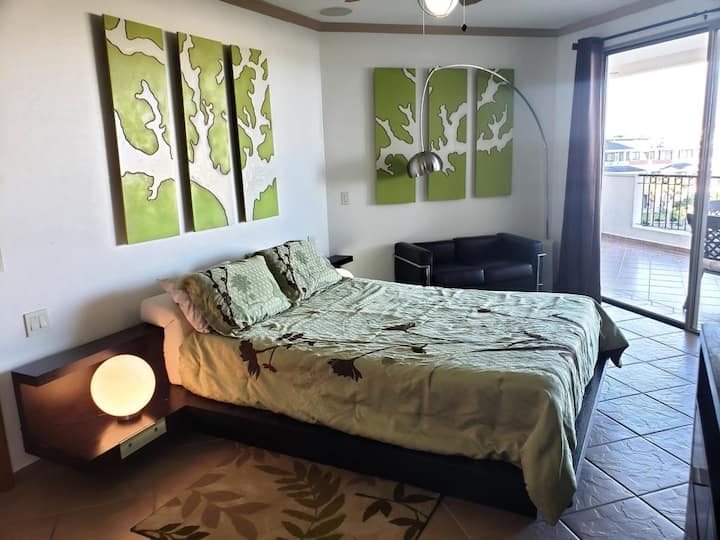 غرفة النوم الرئيسية