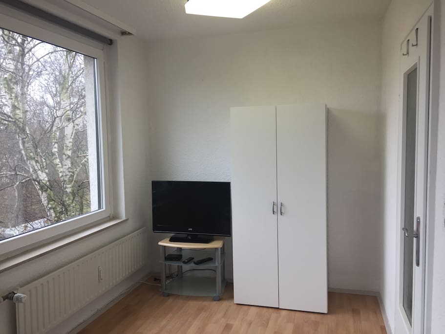 Schlafzimmer 1
