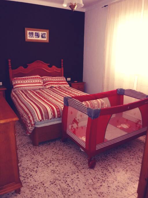 dormitorio principal parque cuna para bebe 1