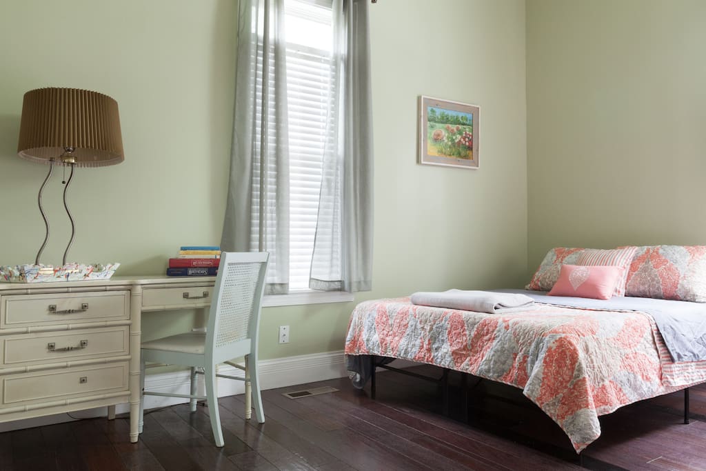 Front bedroom
