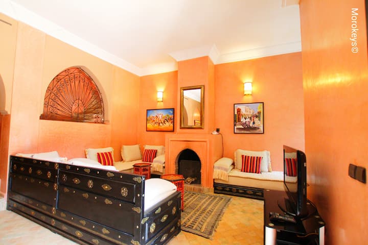 მისაღები ოთახი