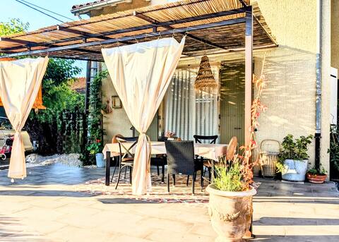 Villa for 6 people with pool in Ardèche