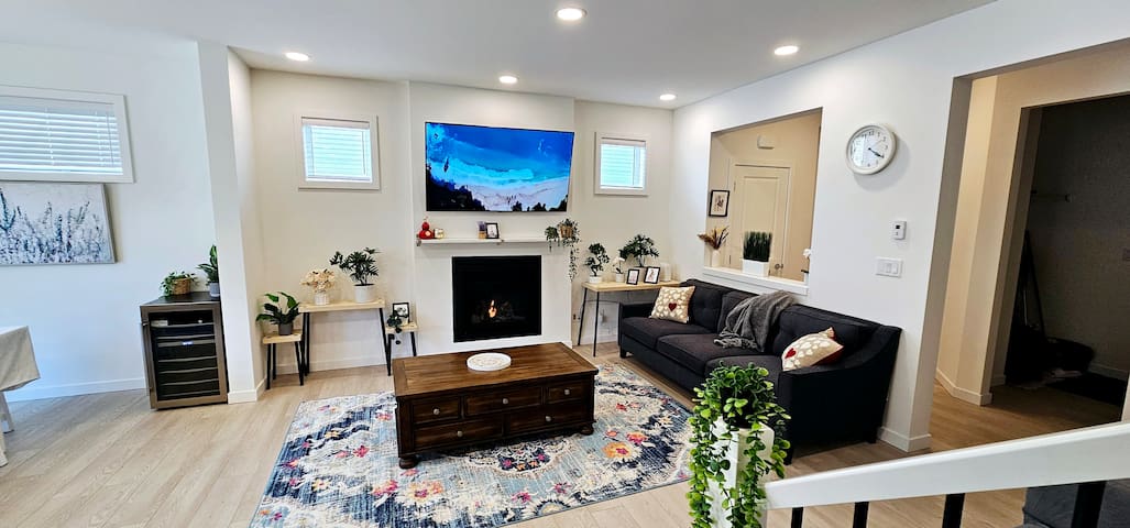 Brand New Seaside Home in Royal Bay