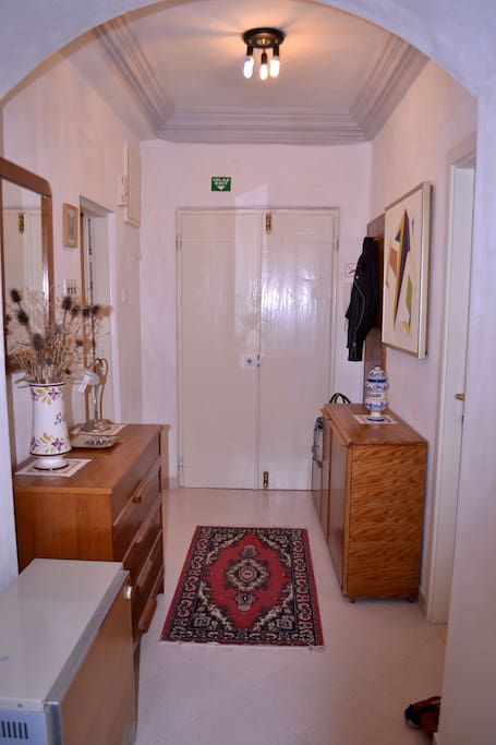 Entrance/Hallway