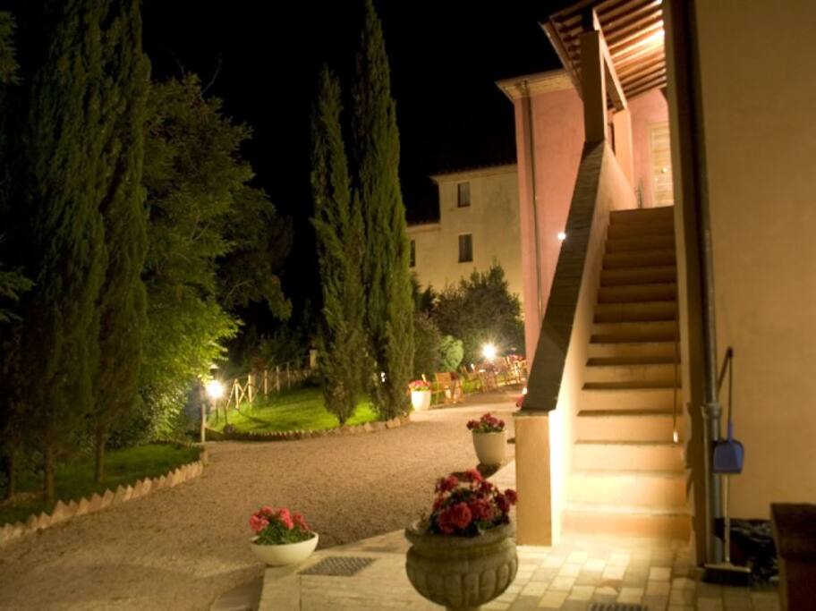 il borgo di notte