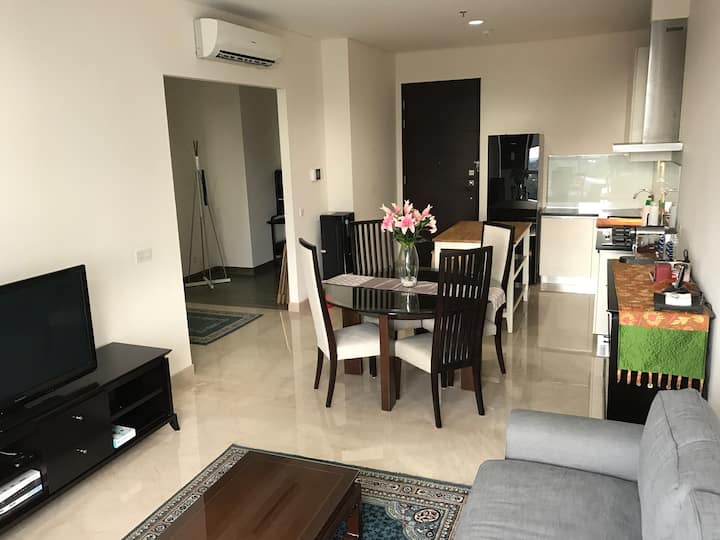 FOUR WINDS APARTMENT/Permata Hijau, Kebayoran Lama Serviced