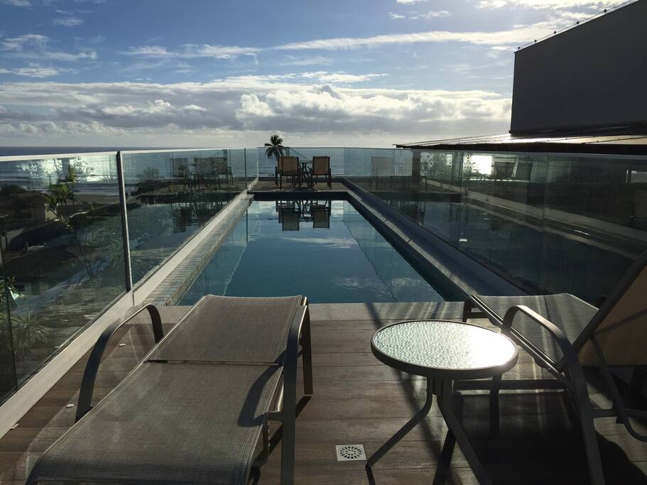 Piscina, area de lazer