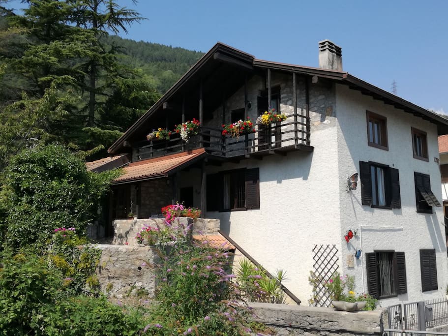 Vista esterna della Casa delle Farfalle