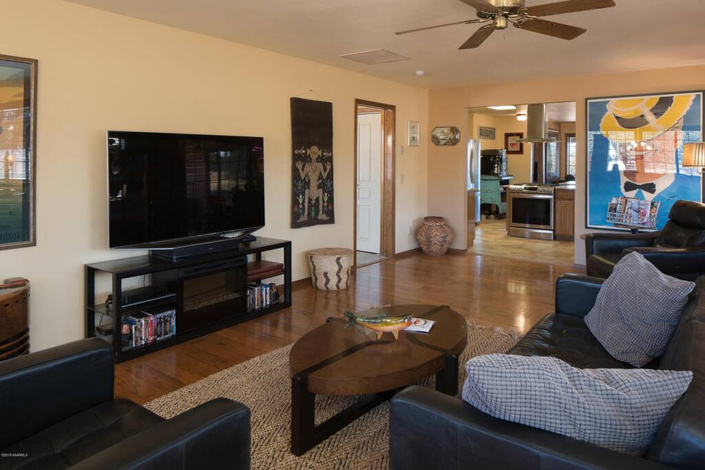 TV room