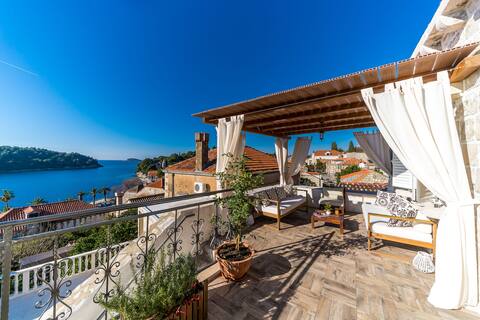 Dubrovnik-Cavtat  Sea Front  Villa with Indoorpool