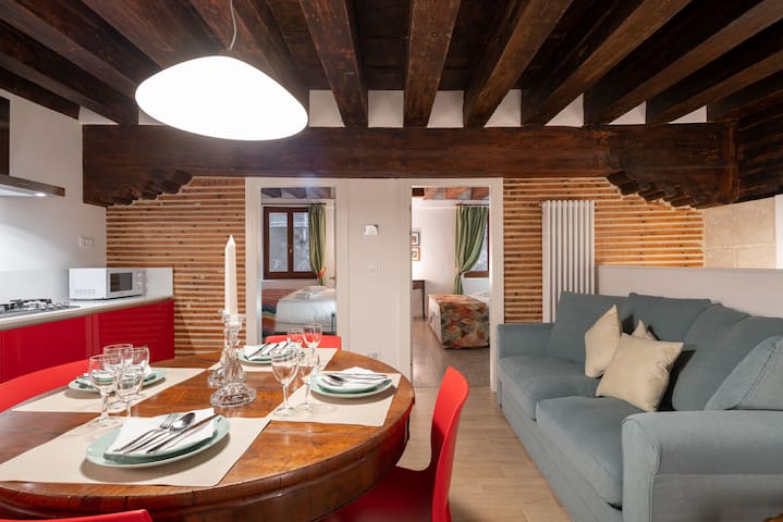 Rialto Bridge – Apartment Calle Raspi