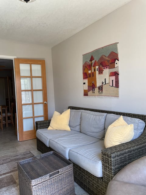 Popular Airbnb listing: Beautiful setting near historic Alum Rock Park. in Berryessa