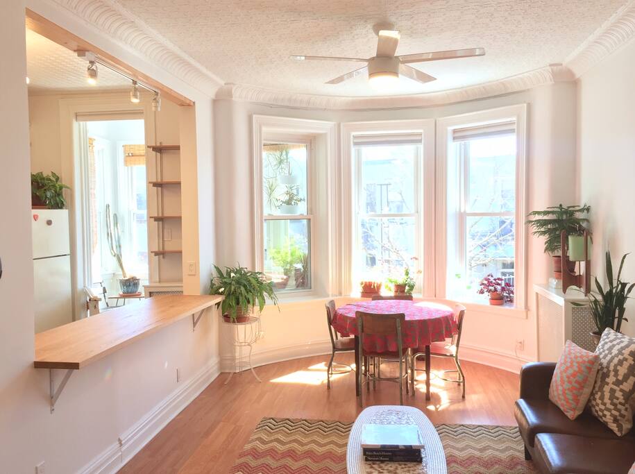 Quiet Two Bedroom with Sunroom Apartments for Rent in Ridgewood, New