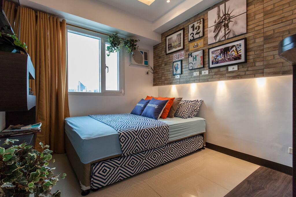 Have a good night's rest when you stay in this unit with a soft double bed that comfortably sleeps 2 adults.