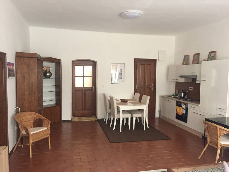 Kitchinete and dinning area