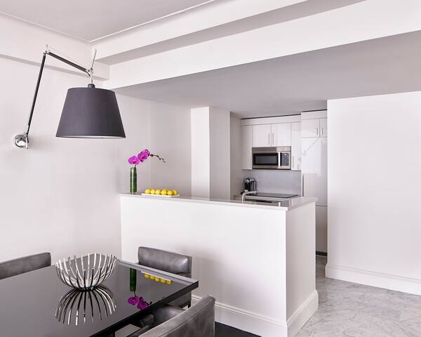 2BR Penthouse Apt w/ Private Terrace gallery image 3