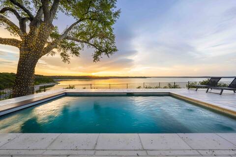 The Overlook at Lake Belton | Luxury Villa | Pool