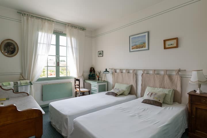 ห้องมะกอกชั้นบน