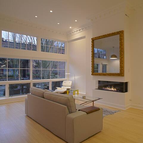 Large contemporary in a historic train station gallery image 3