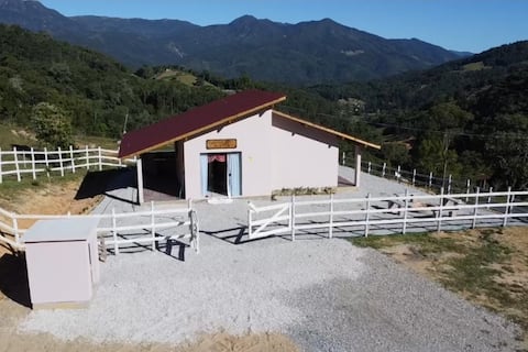 Popular Airbnb listing: Cabana Recanto do Arruda - in Águas Mornas in águas Mornas