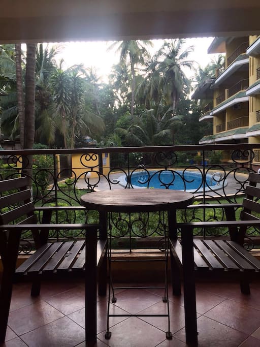 Sit out for morning tea. Being ground floor its kid friendly. You can monitor kids from the balcony.