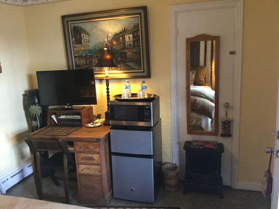 All of our guest rooms are equipped with a stainless fridge, separate freezer, micro, fireplace for heat on cold nights or romantic ambiance anytime!