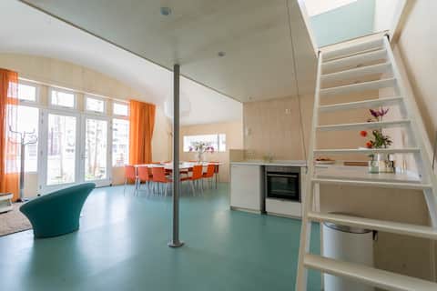De Loods - Detached studio by the water