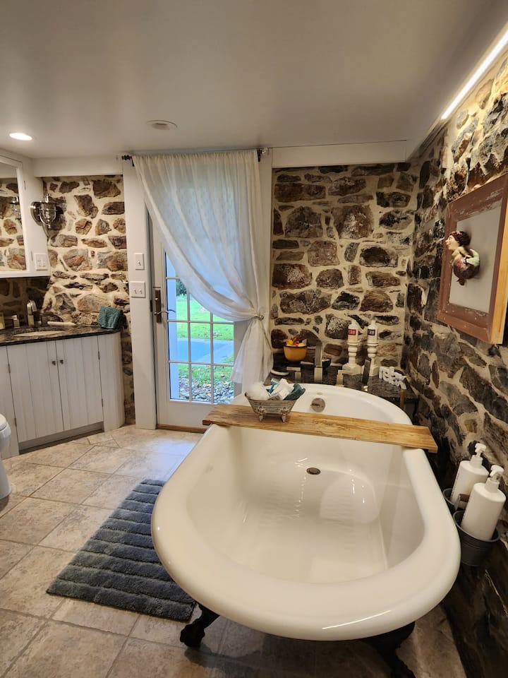The Cozy Stone Cottage for 2