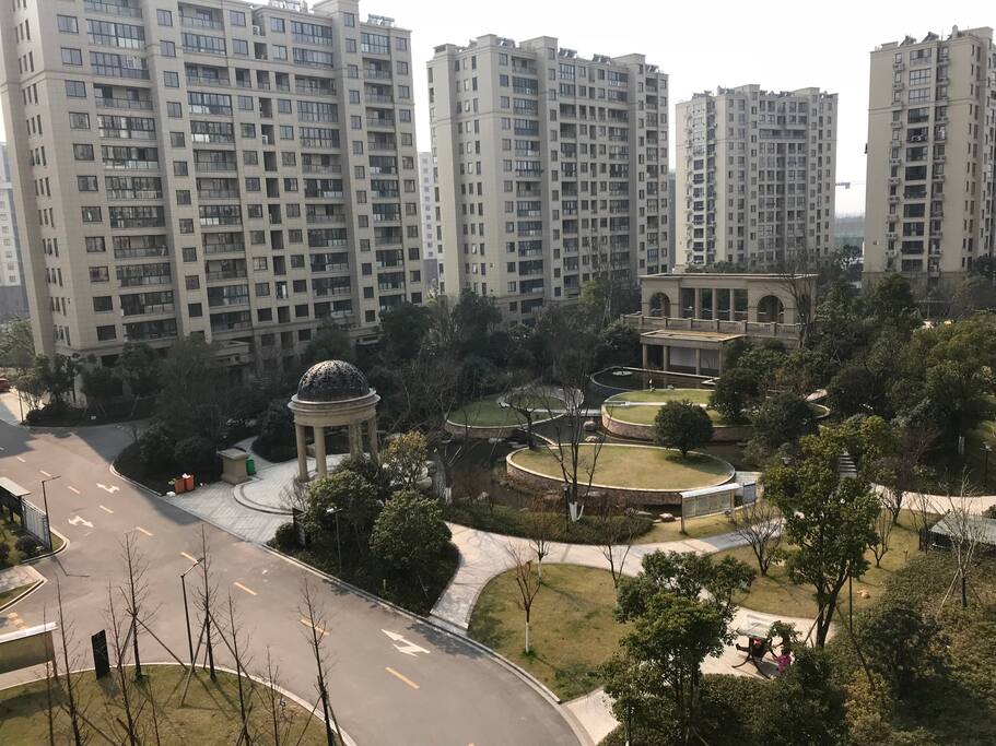 南阳台看下去的小区环境