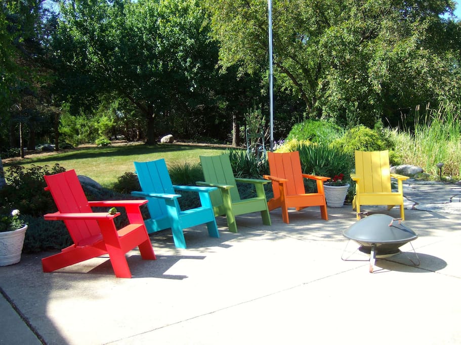 Pleasant outdoor seating areas