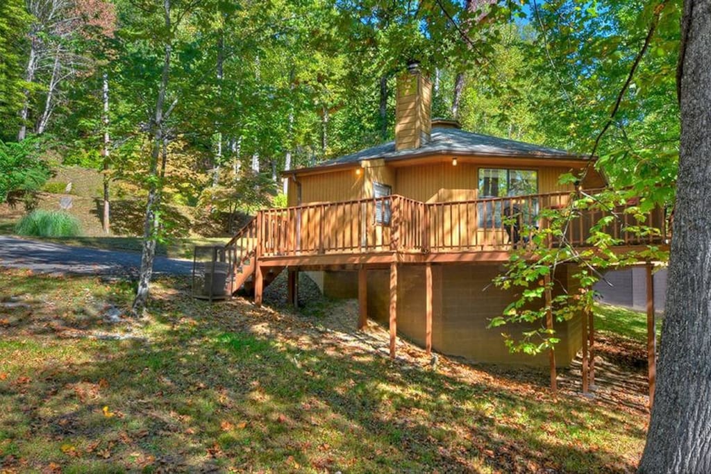 View of Mountian Honey cabin! We hope you enjoy your stay with us!