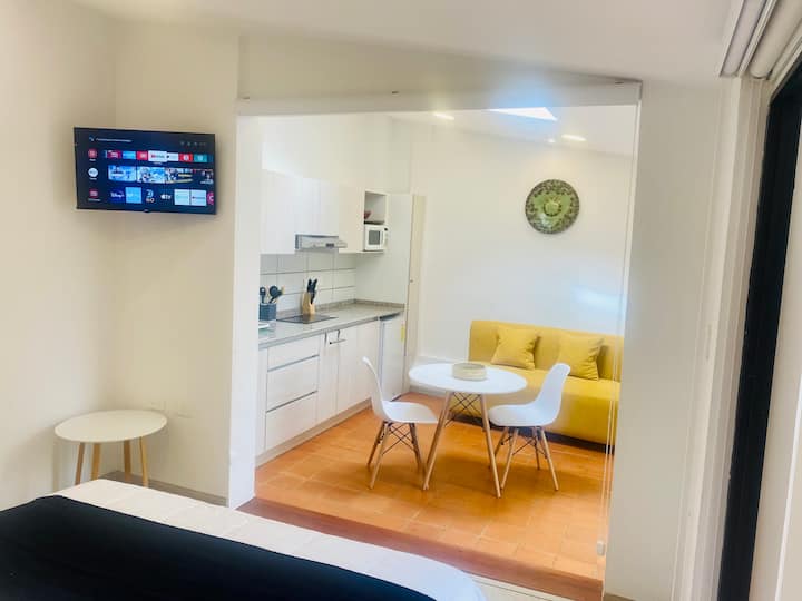 Private Studio · Walk Everywhere · Fast Wifi - Cuenca, Ecuador