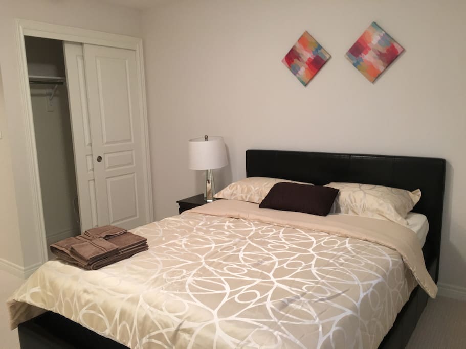 beautiful room with queen size bed, private closet space to use and attached washroom