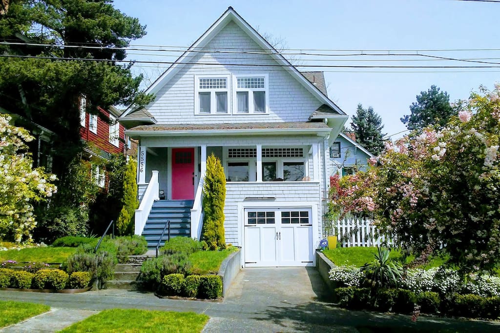 Front of house (built in 1908).