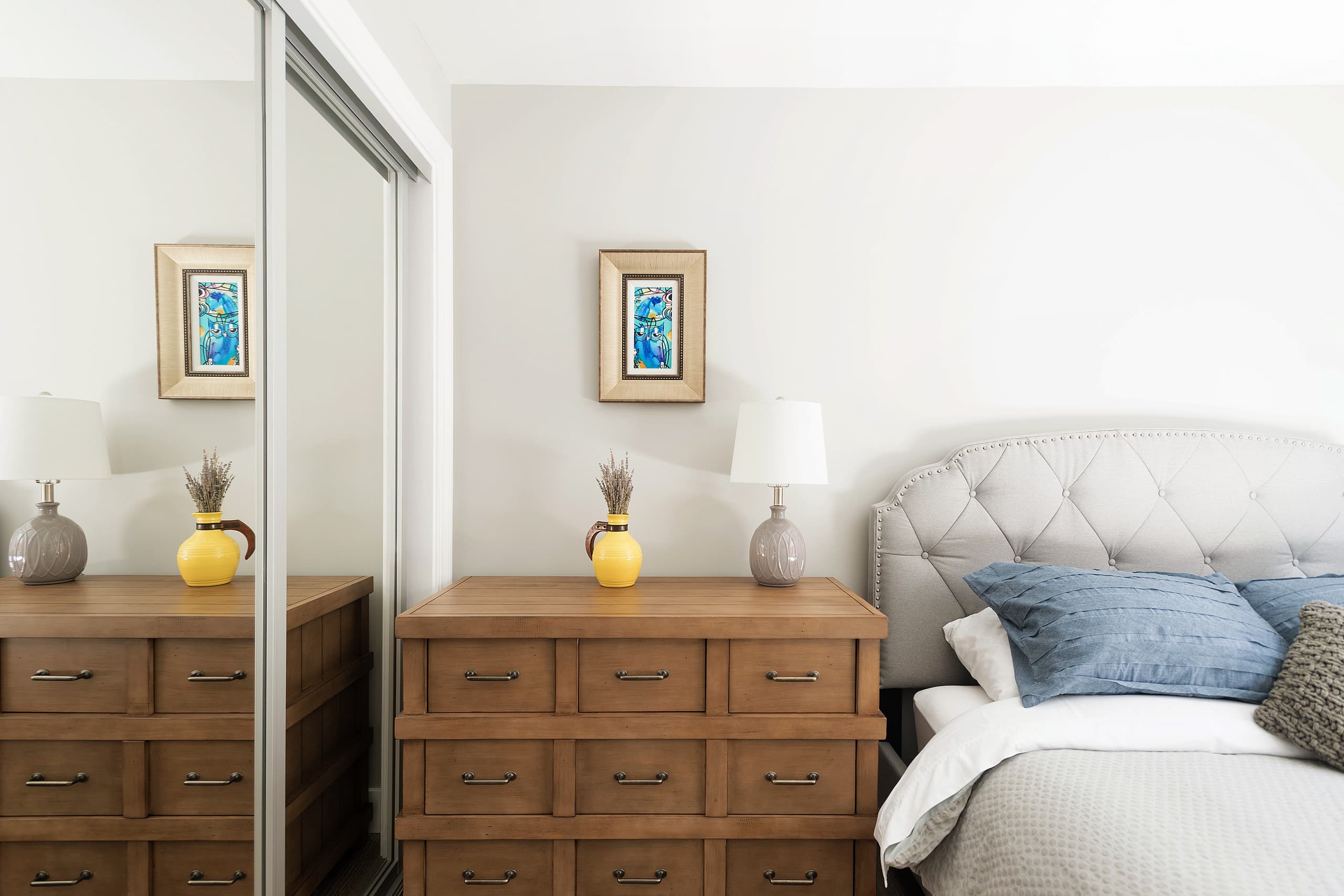 Clean & Private Family Guest Suite near the Beach - Image 12