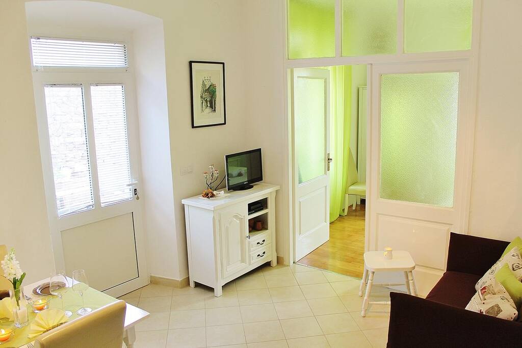 Living room, Surface: 6 m²