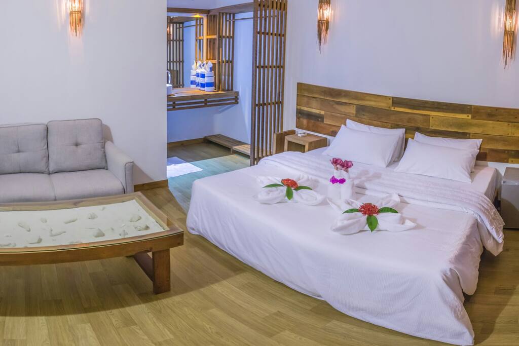 Double Deluxe Room
