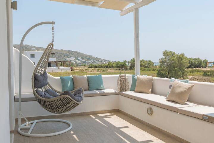 Salinus Elia Private Pool Beachfront Villa – Plaka