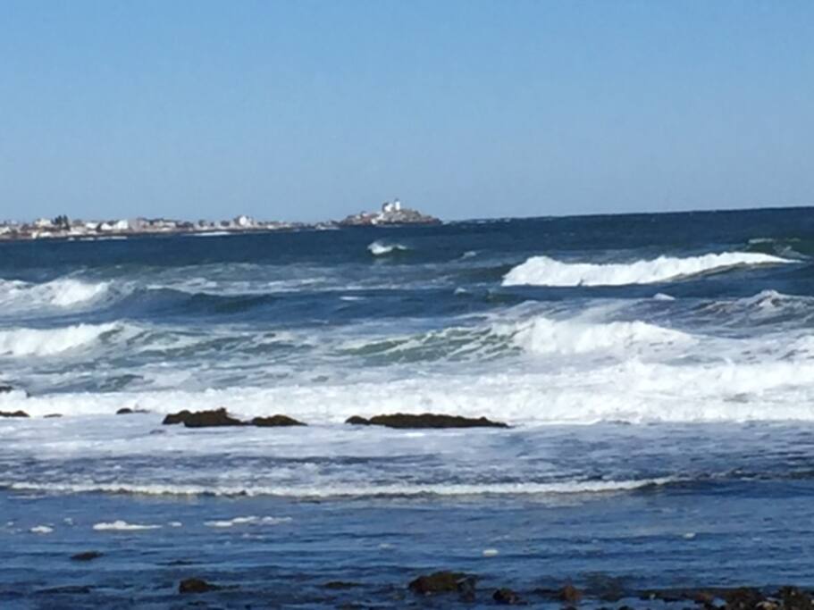 Home located 40’ from the ocean! - Houses for Rent in York, Maine